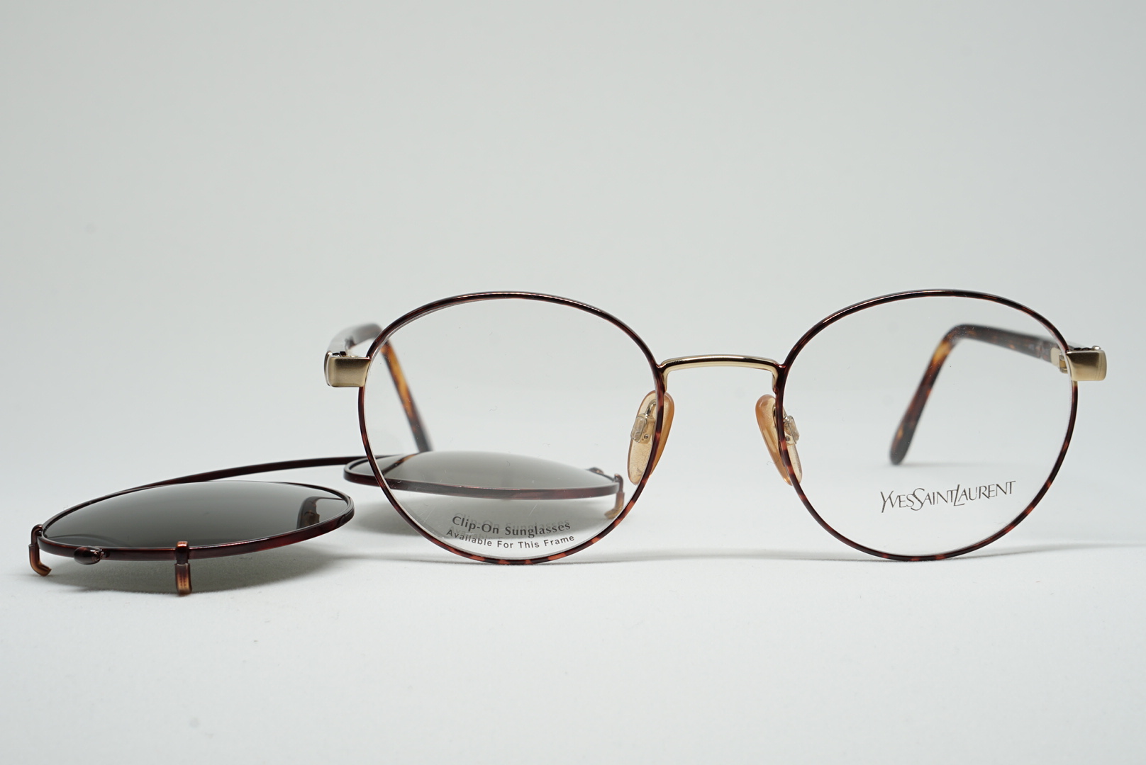 YVES SAINT LAURENT - Image 5